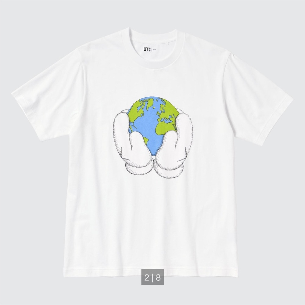 Uniqlo x Kaws Peace For All Tee